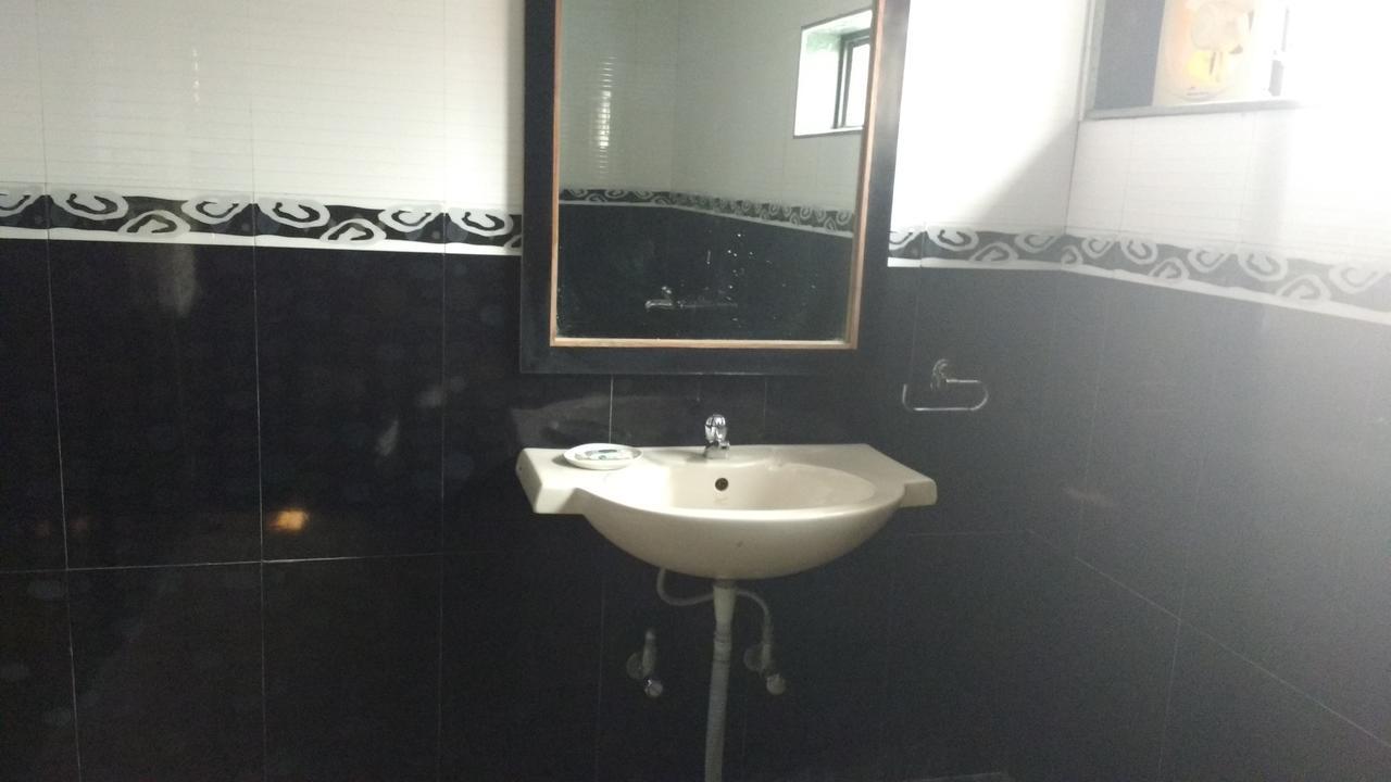 Pura Raghunāth Sanjay Motels I Pvt Ltd מראה חיצוני תמונה