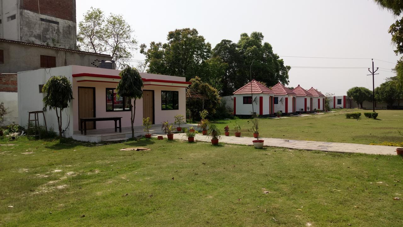 Pura Raghunāth Sanjay Motels I Pvt Ltd מראה חיצוני תמונה